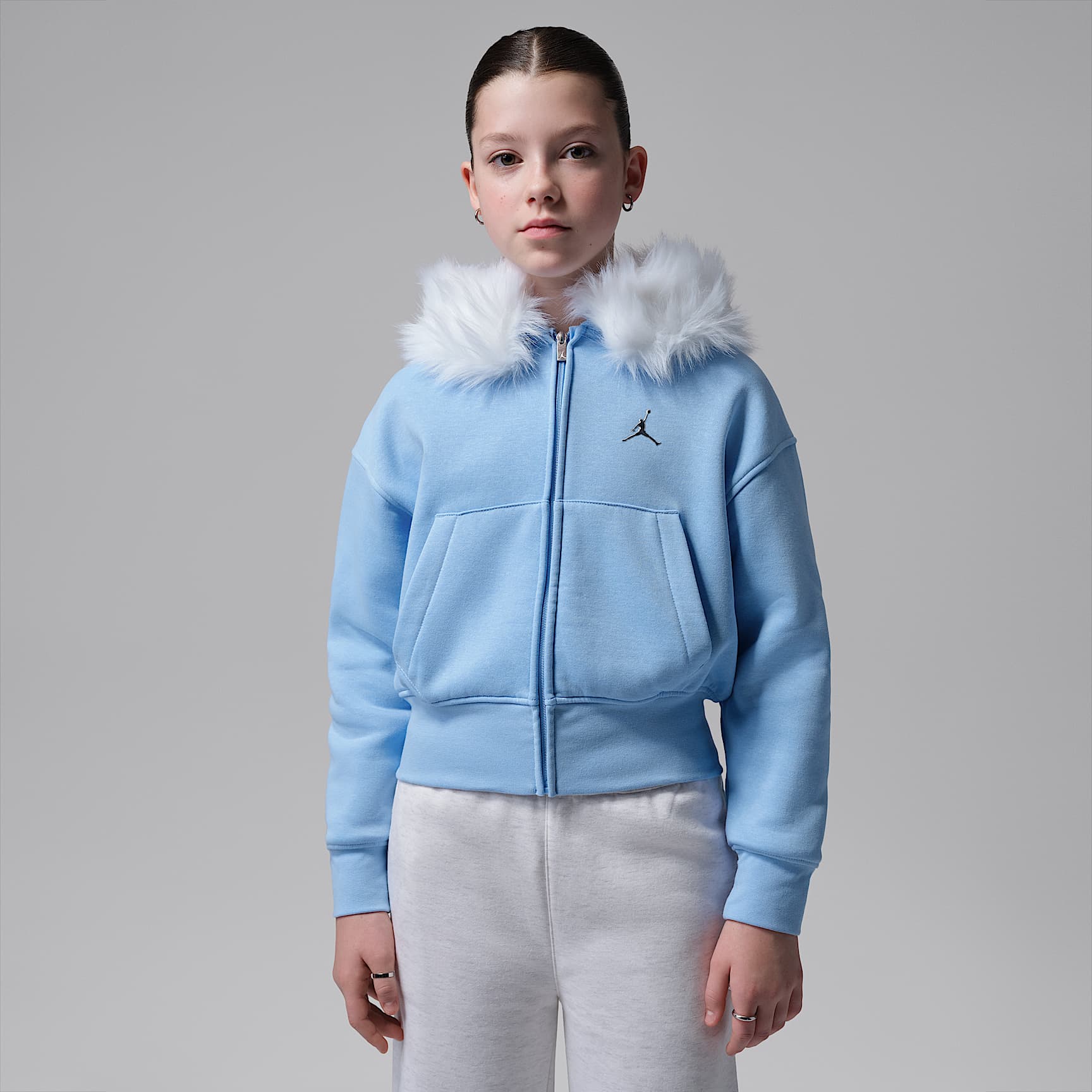 Jordan Big Kids' Brooklyn Fireside Cozy Full-Zip Hoodie. Nike.com